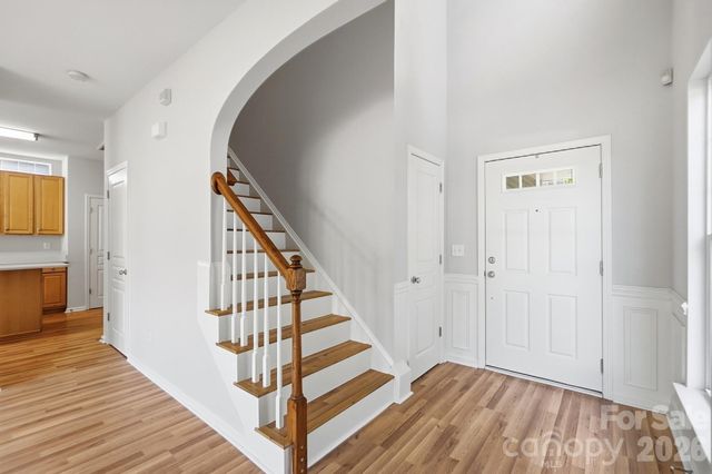 1813 Crabapple Tree Lane, Charlotte, NC 28214