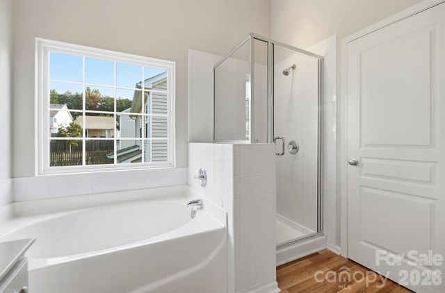 1813 Crabapple Tree Lane, Charlotte, NC 28214