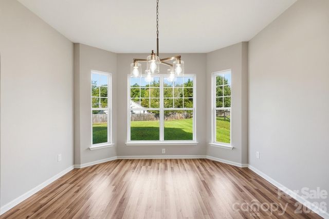 1813 Crabapple Tree Lane, Charlotte, NC 28214