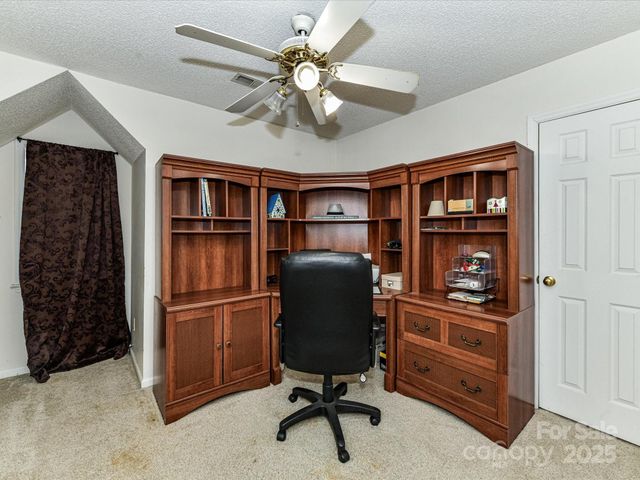 3807 SW Bent Creek Drive SW, Concord, NC 28027