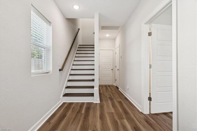 8506 Old Ocean View RD, Norfolk, VA 23503