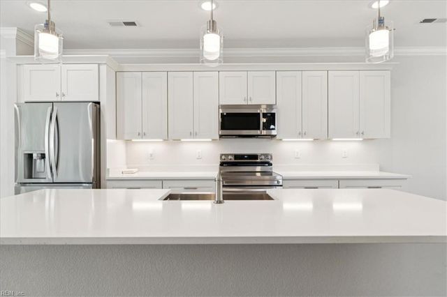 8506 Old Ocean View RD, Norfolk, VA 23503