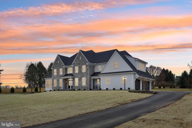 1337 CAROLANNES WAY #B5, West Chester, PA 19382