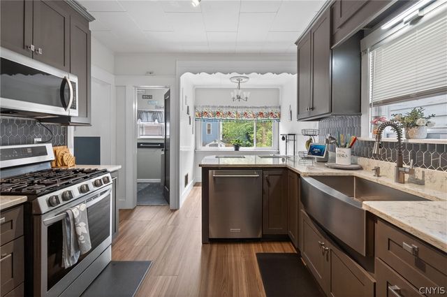 207 Parkway Drive, Syracuse, NY 13207