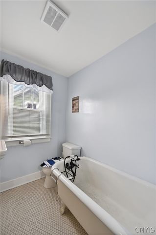 207 Parkway Drive, Syracuse, NY 13207