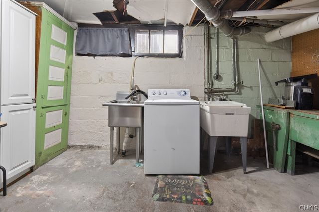 207 Parkway Drive, Syracuse, NY 13207