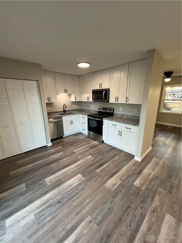 1829 Gayhart Drive, Xenia, OH 45385