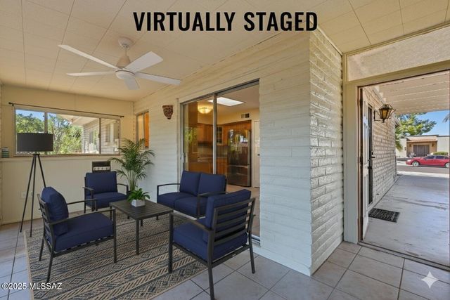 935 S LA HIGUERA, Green Valley, AZ 85614