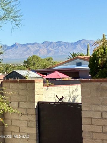 935 S LA HIGUERA, Green Valley, AZ 85614