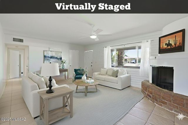 935 S LA HIGUERA, Green Valley, AZ 85614