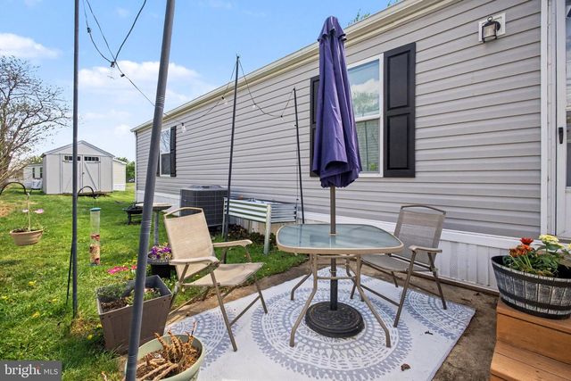 66 OAK KNOLL EST, Elizabethtown, PA 17022