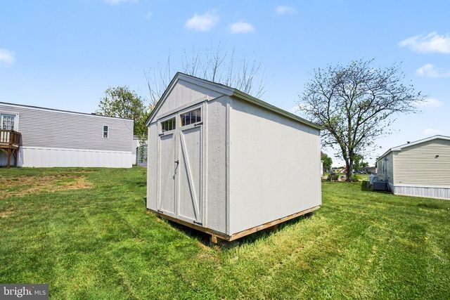66 OAK KNOLL EST, Elizabethtown, PA 17022