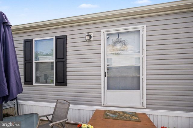 66 OAK KNOLL EST, Elizabethtown, PA 17022