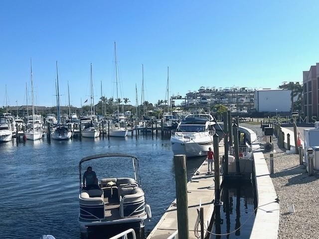 3220 SOUTHSHORE DRIVE 23C, Punta Gorda, FL 33955