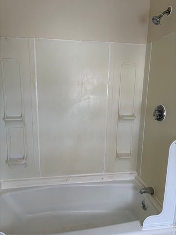 90 Bacon Steet 3, Waltham, MA 02451