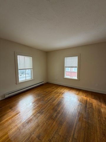 90 Bacon Steet 3, Waltham, MA 02451