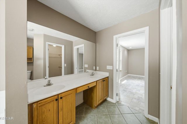 1134 Deer Trail Way, Seymour, TN 37865