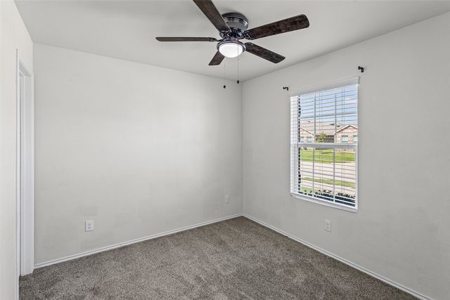 16012 Crews Avenue, Haslet, TX 76052