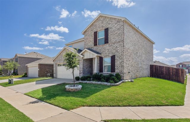 16012 Crews Avenue, Haslet, TX 76052