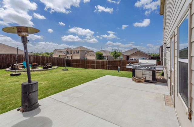 16012 Crews Avenue, Haslet, TX 76052