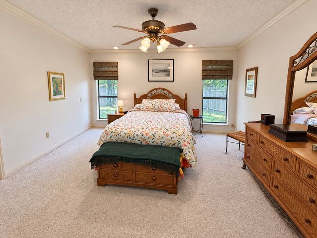 929 Reno Street, Lewisville, TX 75077