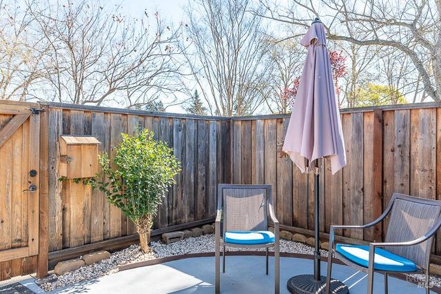 8383 Lasalle Ave, Cotati, CA 94931