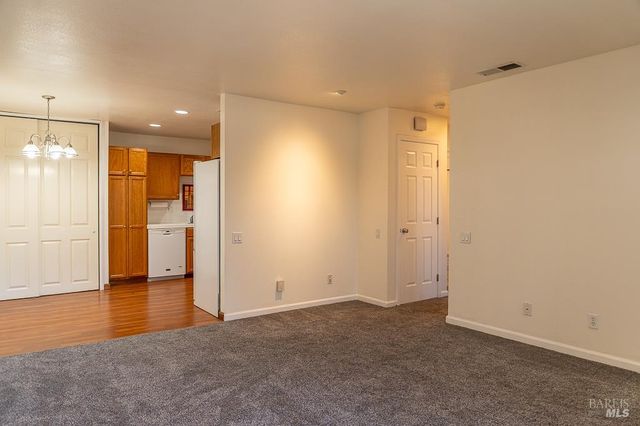 8383 Lasalle Ave, Cotati, CA 94931