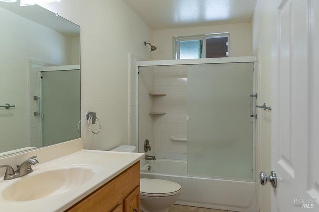 8383 Lasalle Ave, Cotati, CA 94931