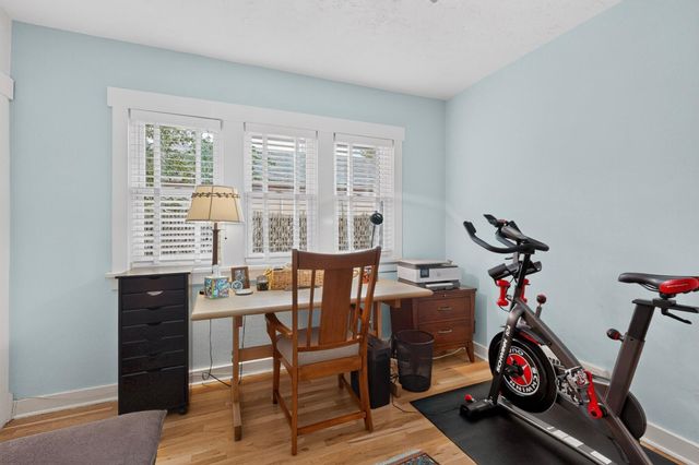 405 Amherst Drive NE, Albuquerque, NM 87106