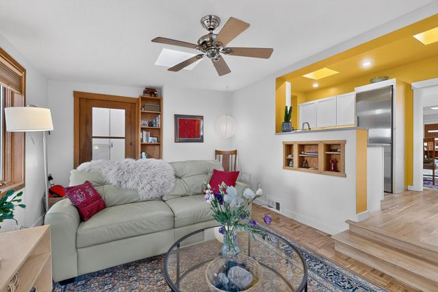 405 Amherst Drive NE, Albuquerque, NM 87106