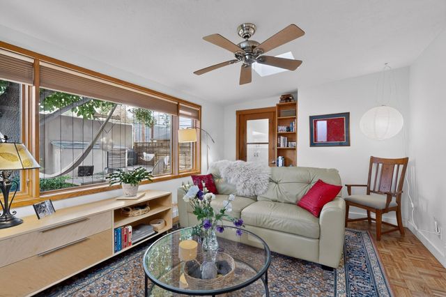 405 Amherst Drive NE, Albuquerque, NM 87106