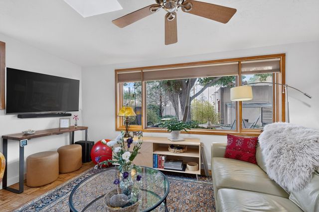 405 Amherst Drive NE, Albuquerque, NM 87106