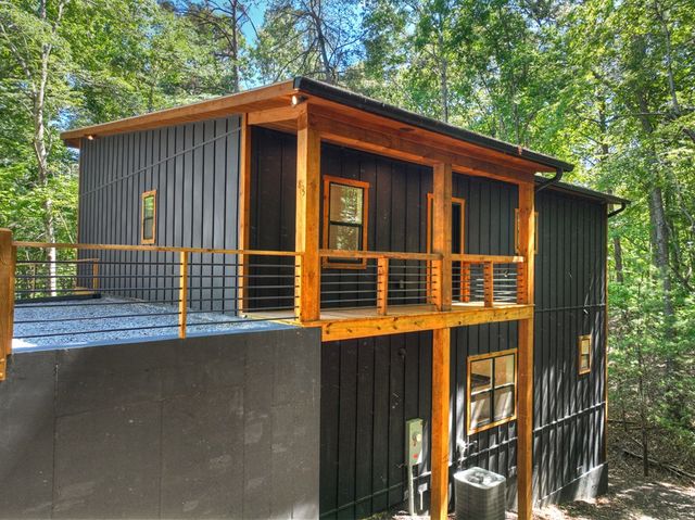 85 Duck Cove, Morganton, GA 30560