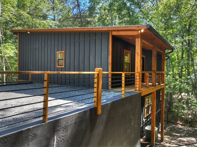 85 Duck Cove, Morganton, GA 30560