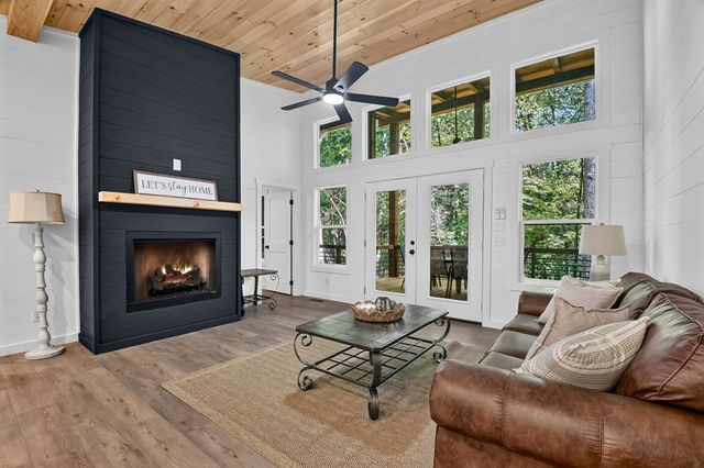 85 Duck Cove, Morganton, GA 30560