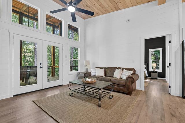 85 Duck Cove, Morganton, GA 30560