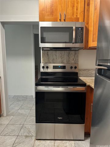 1030 Aoloa Place 211B, Kailua, HI 96734