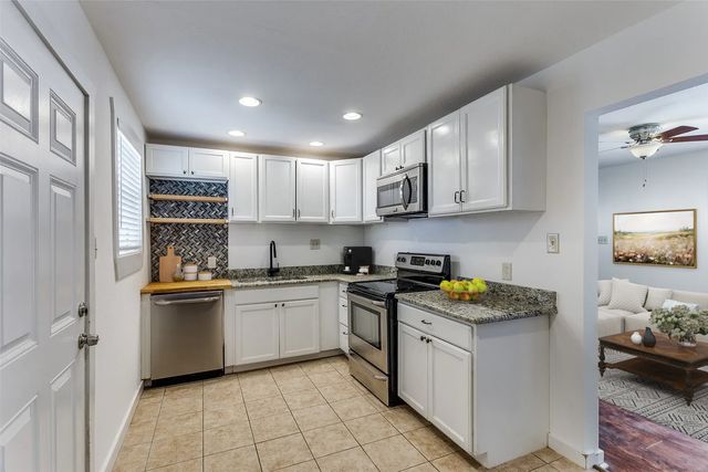 3901 Winfield Avenue, Fort Worth, TX 76109