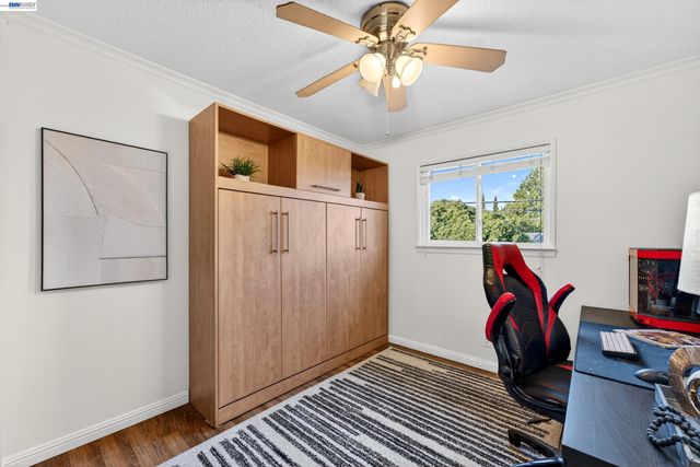 5684 Calpine Dr, San Jose, CA 95123