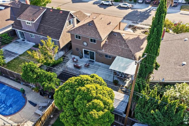 5684 Calpine Dr, San Jose, CA 95123
