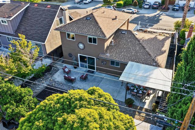5684 Calpine Dr, San Jose, CA 95123