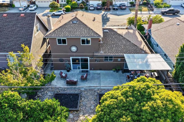 5684 Calpine Dr, San Jose, CA 95123