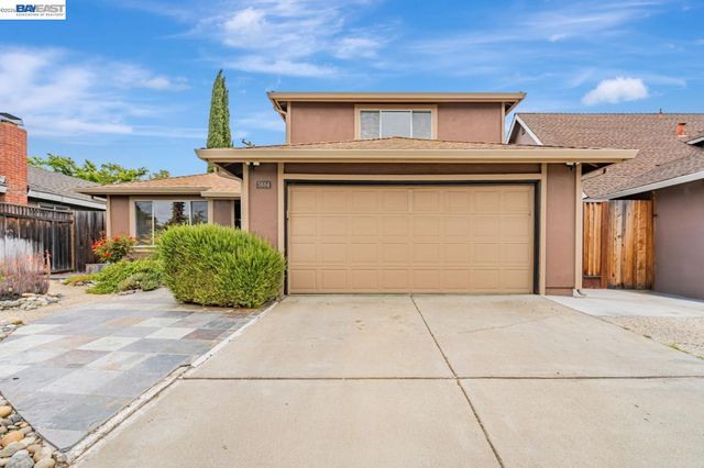 5684 Calpine Dr, San Jose, CA 95123