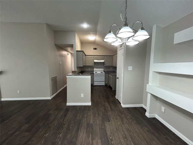 6709 Silver Sage Drive, Fort Worth, TX 76137