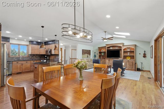 3789 Beckley Drive, Howell, MI 48855