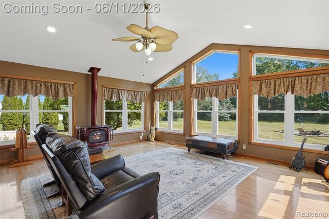 3789 Beckley Drive, Howell, MI 48855