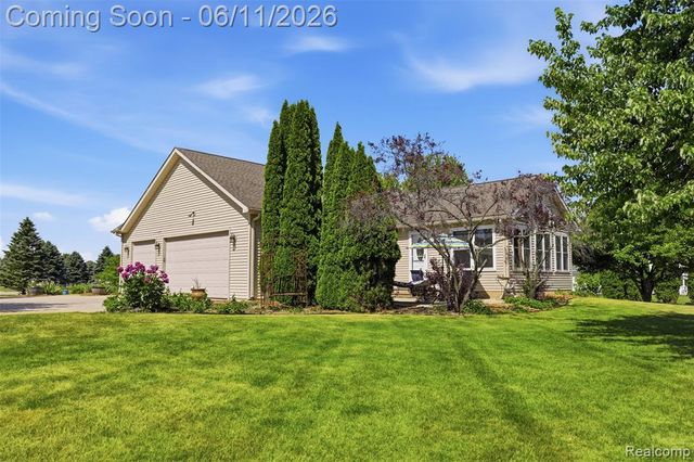 3789 Beckley Drive, Howell, MI 48855