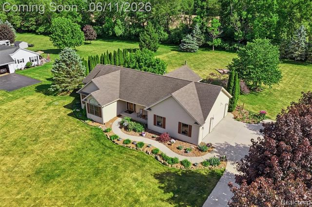 3789 Beckley Drive, Howell, MI 48855