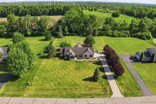 3789 Beckley Drive, Howell, MI 48855