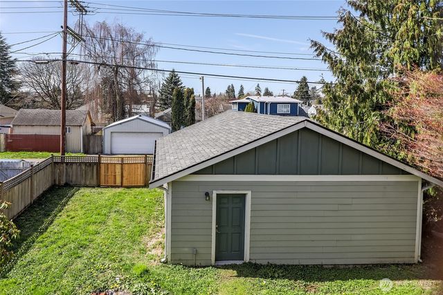 1910 Chestnut Street, Everett, WA 98201